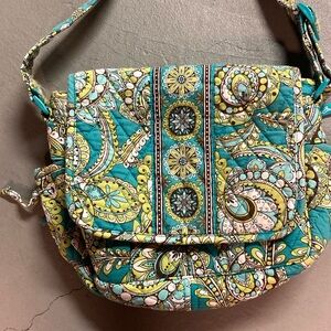 EUC Vera Bradley Messenger Bag Peacock